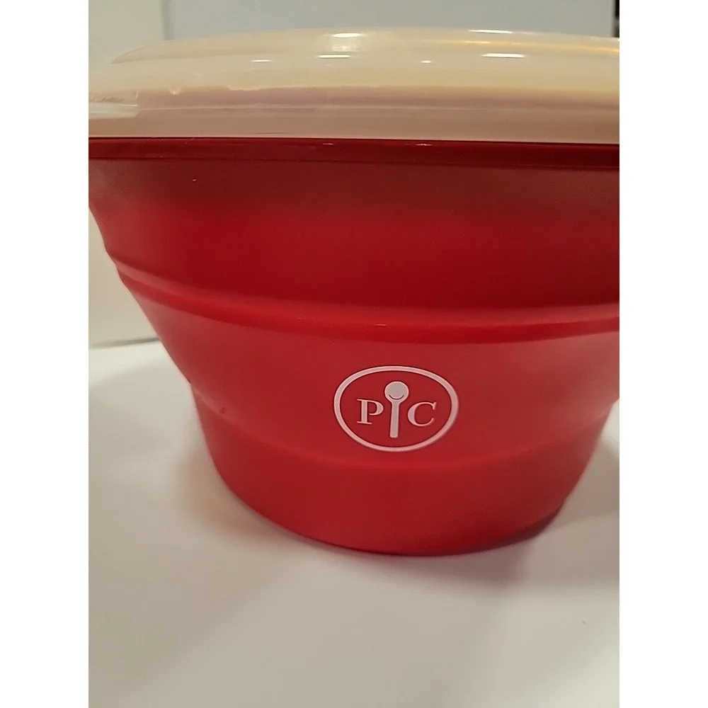 Pampered Chef Family Size‎ Microwave Popcorn Maker.